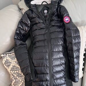 Canada Goose Women's Shiny Black Puffer Coat